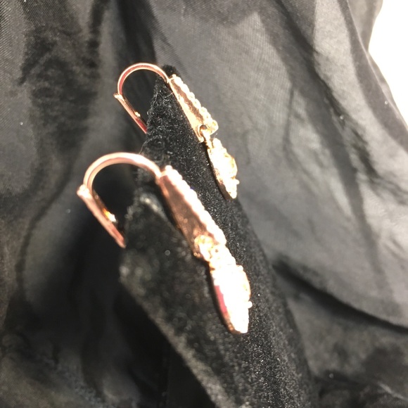 Golden NYC Jewelry Rose Gold Plated Sim.Earrings - Picture 8 of 9